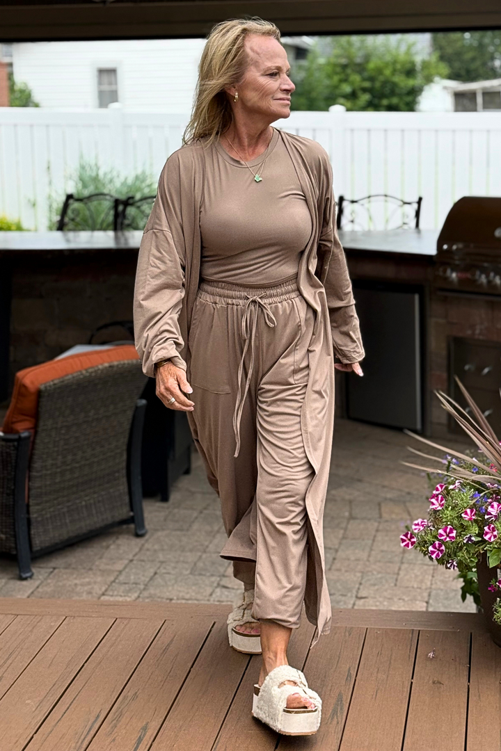 The Weekday Reset-Cozy Luxe Knit Lounge Set