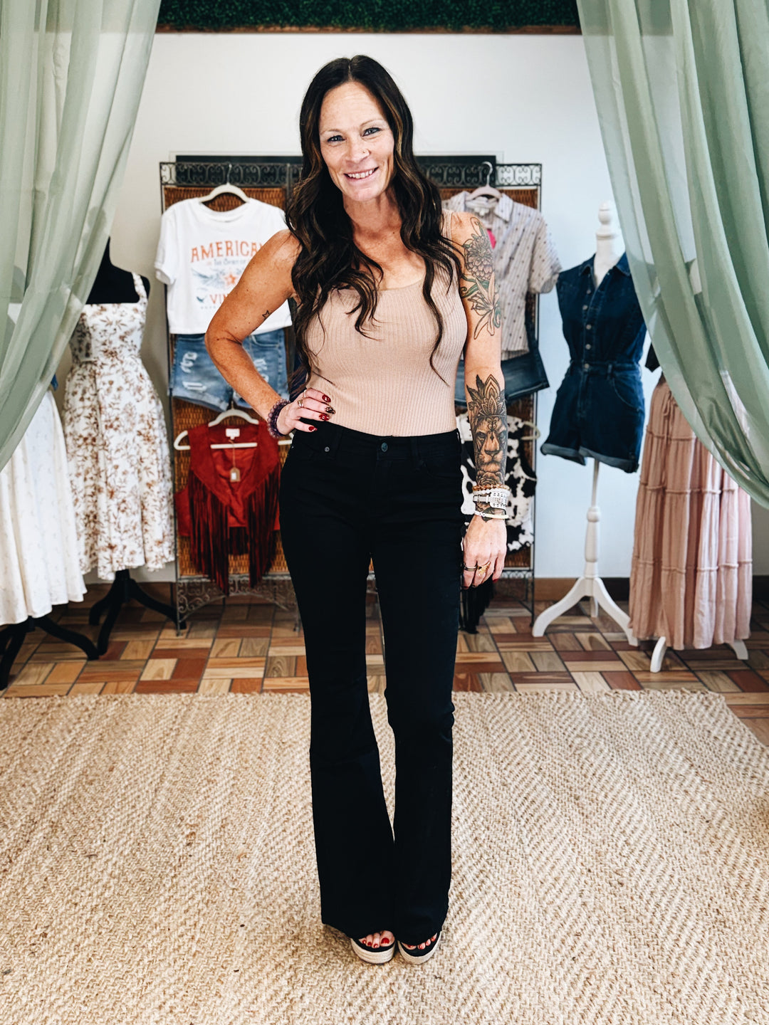 The Grounded Lengths – Black Flare Denim