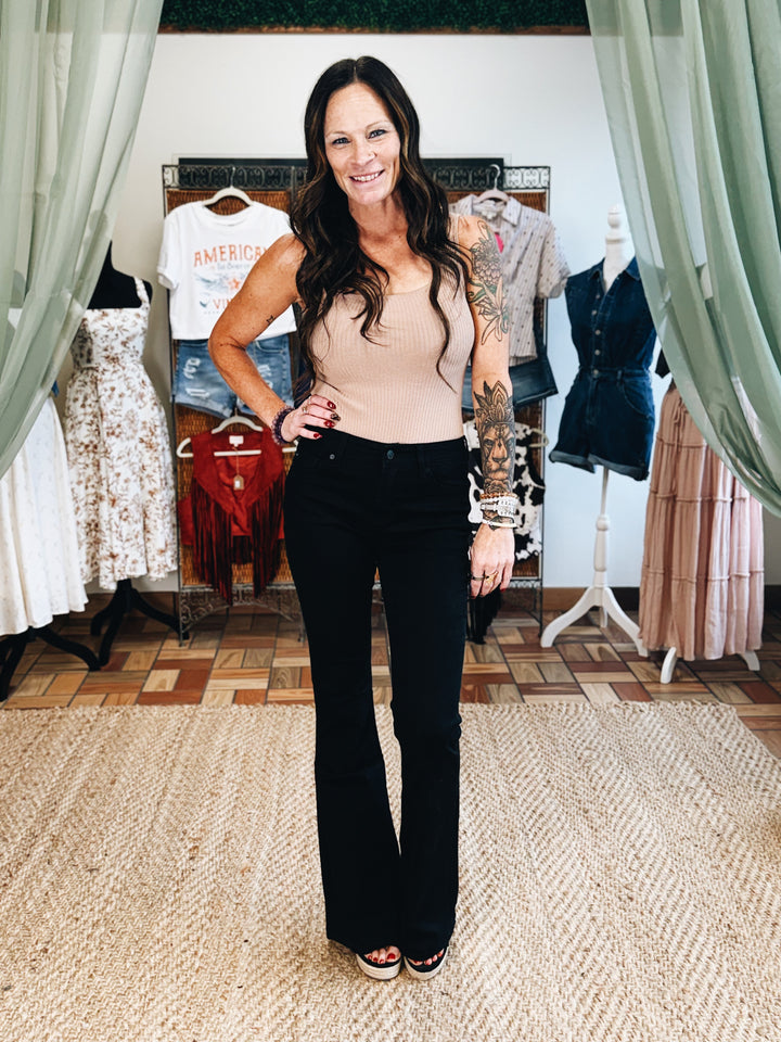 The Grounded Lengths – Black Flare Denim