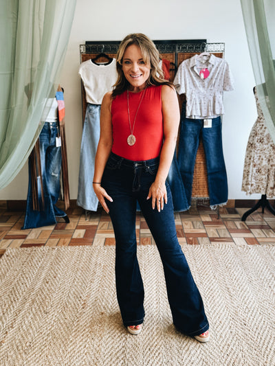 The Sculpted Rise – Dark Flared Denim Jean