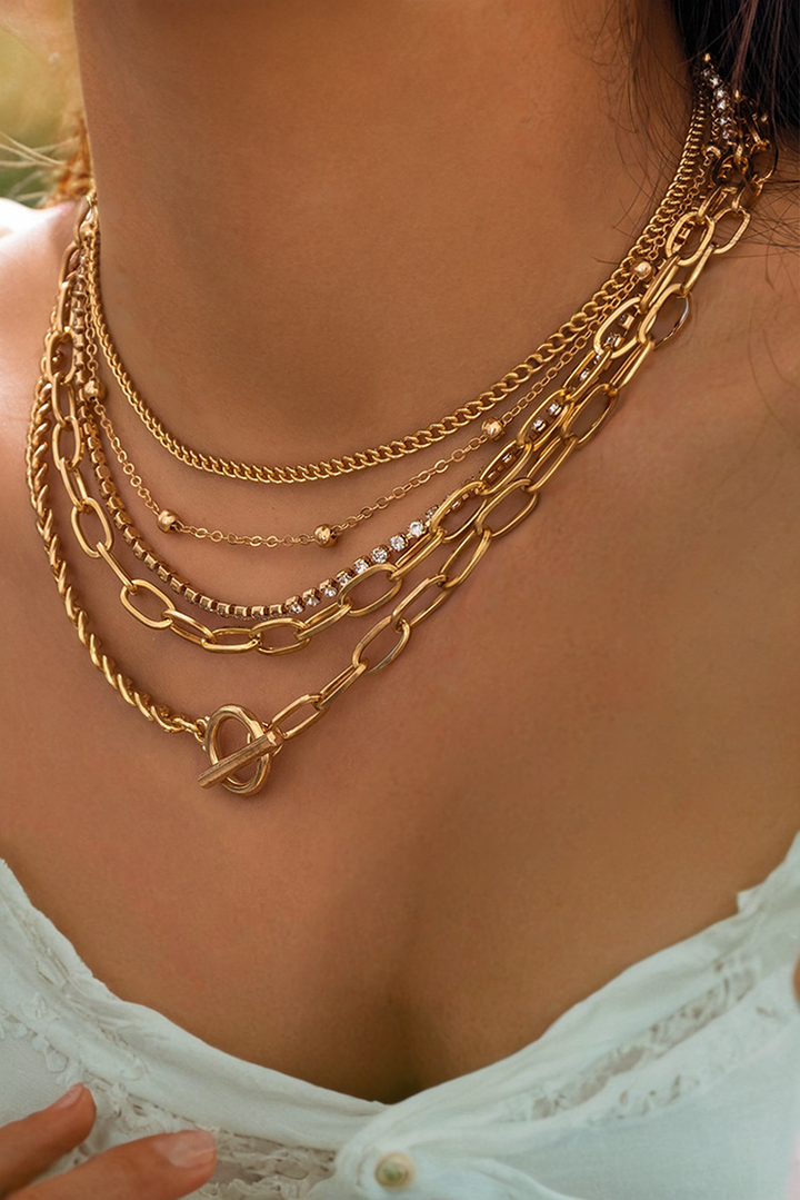 The Aligned Layers – Chain Link Necklace