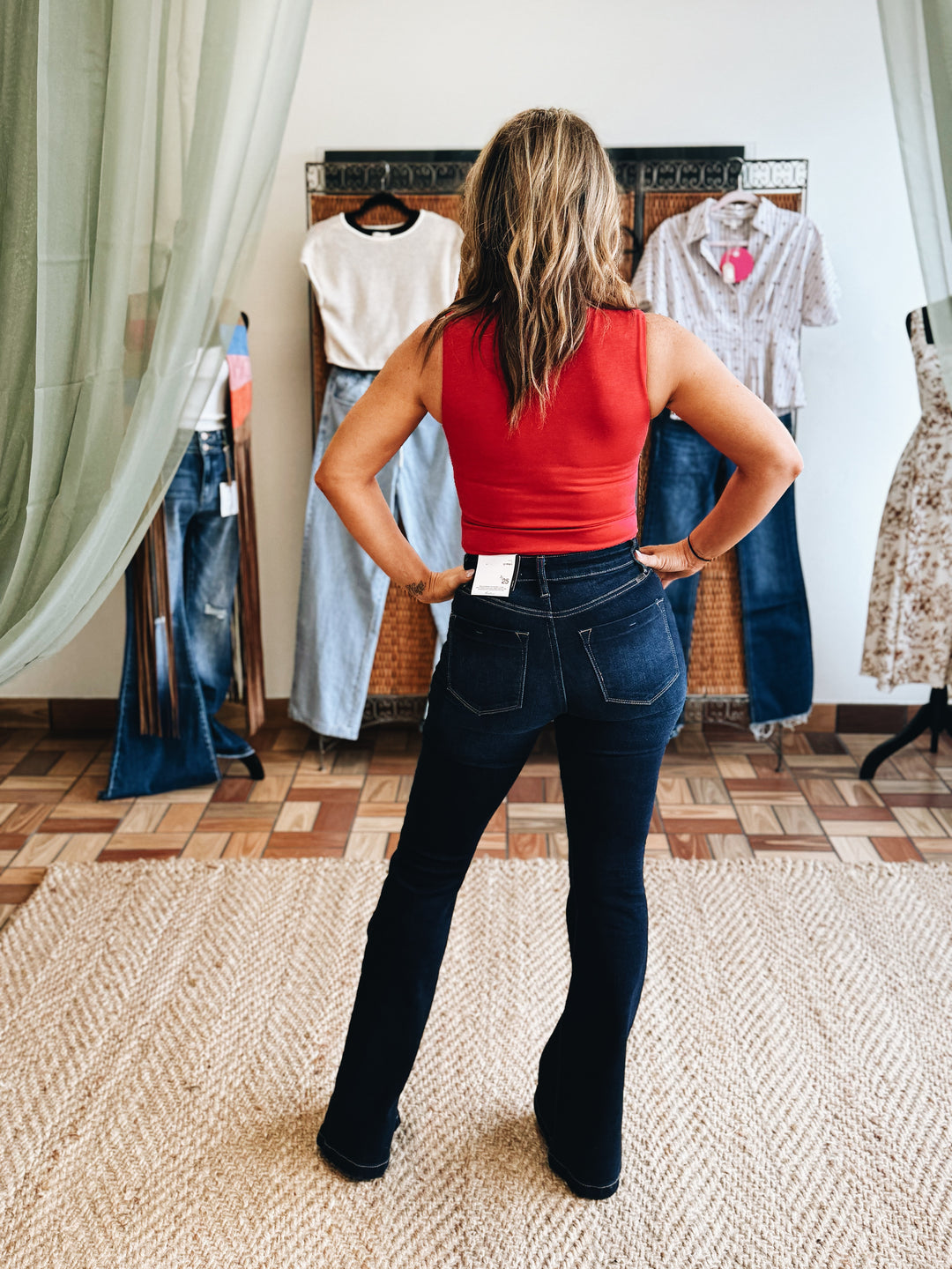 The Sculpted Rise – Dark Flared Denim Jean
