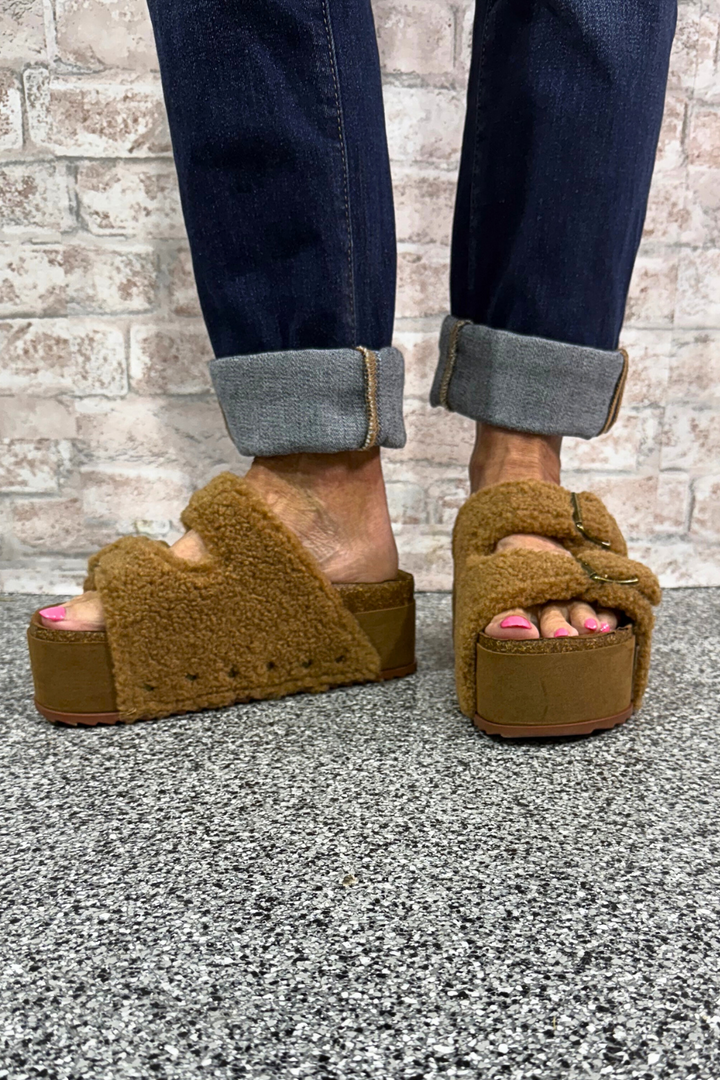 The Ember Path – Cork Sole Fleece Sandal