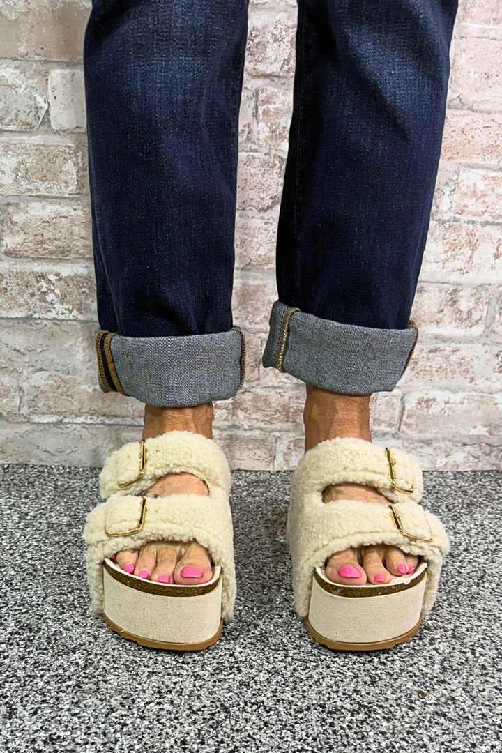 The Horizon Step-Ivory Fleece Buckled Platform Sandal